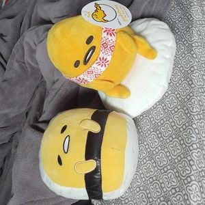 Gudetama plushies